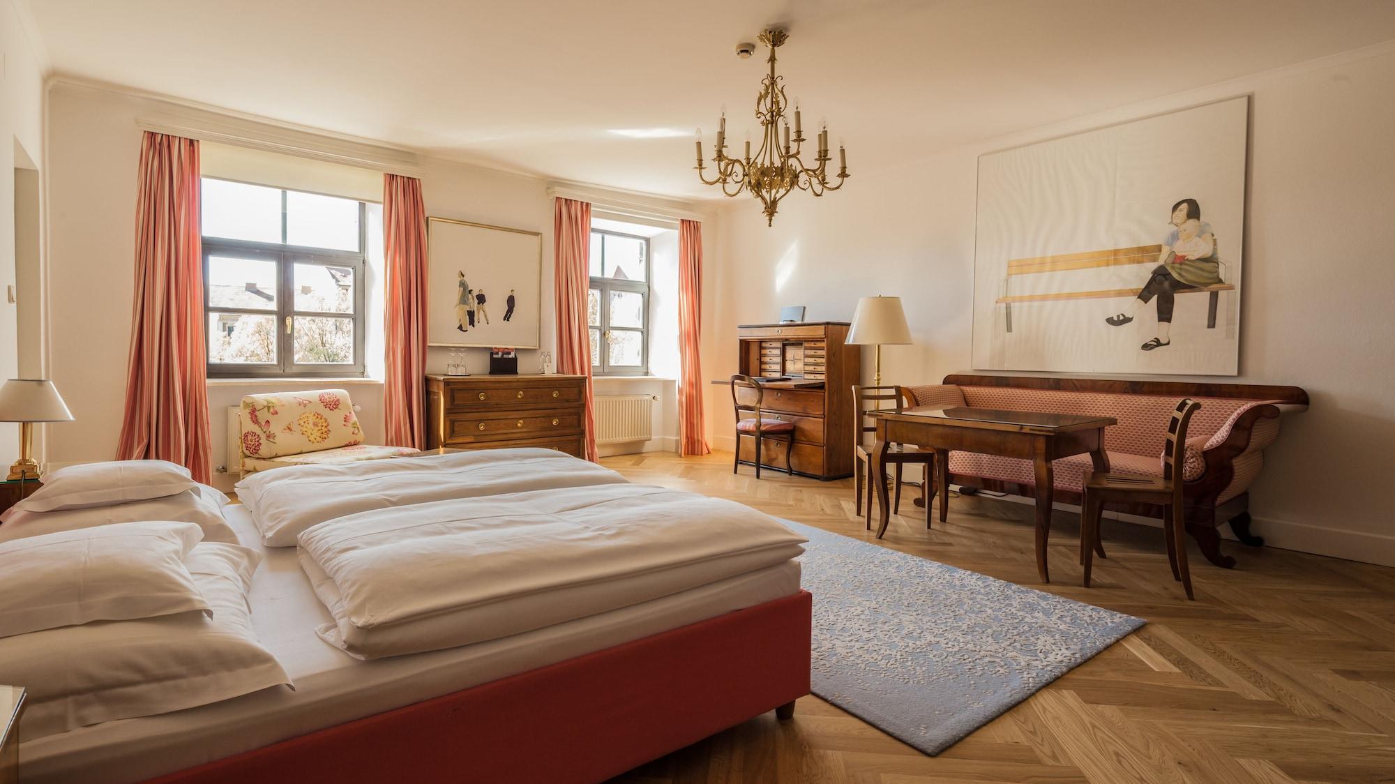 シュロスバーグホテル ダス クンストホテル グラーツ エクステリア 写真 A room at the Hotel Axelmannstein