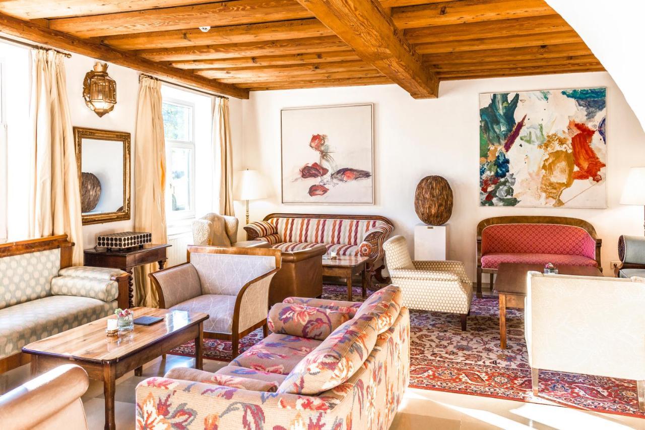 シュロスバーグホテル ダス クンストホテル グラーツ エクステリア 写真 Interior of the house